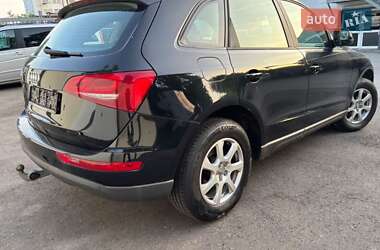 Внедорожник / Кроссовер Audi Q5 2010 в 