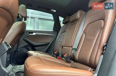 Внедорожник / Кроссовер Audi Q5 2017 в 