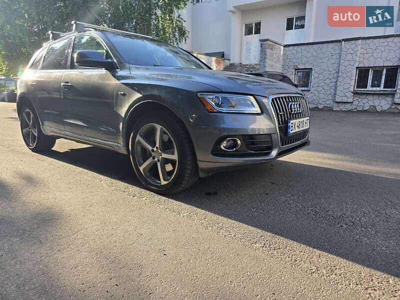 Внедорожник / Кроссовер Audi Q5 2015 в Хмельницком