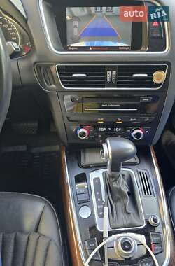 Внедорожник / Кроссовер Audi Q5 2015 в 