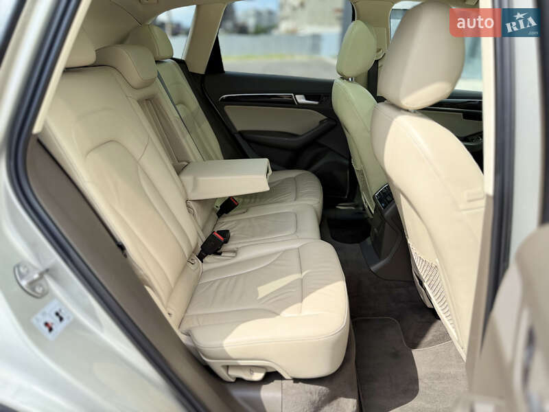 Внедорожник / Кроссовер Audi Q5 2014 в Харькове