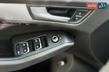 Внедорожник / Кроссовер Audi Q5 2016 в 