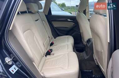 Внедорожник / Кроссовер Audi Q5 2016 в 
