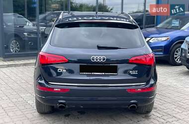 Внедорожник / Кроссовер Audi Q5 2016 в 
