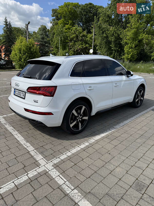 Внедорожник / Кроссовер Audi Q5 2018 в Львове