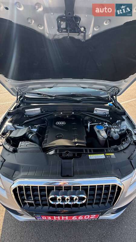 Внедорожник / Кроссовер Audi Q5 2016 в Ровно