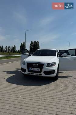 Позашляховик / Кросовер Audi Q5 2011 в Золотоноші