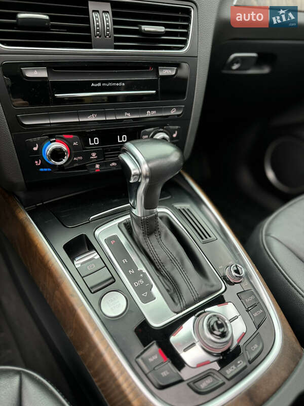 Внедорожник / Кроссовер Audi Q5 2012 в Ивано-Франковске