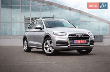 Внедорожник / Кроссовер Audi Q5 2018 в Киеве