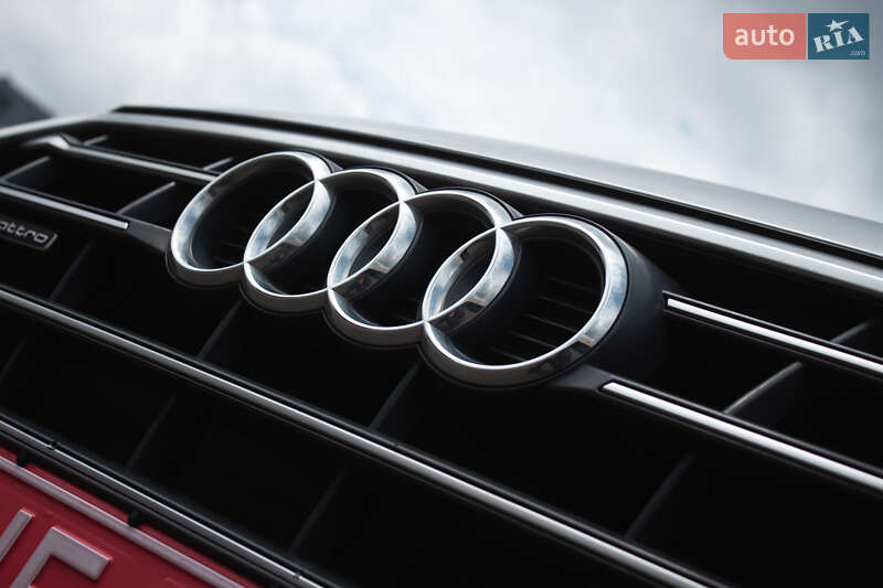 Внедорожник / Кроссовер Audi Q5 2018 в Киеве