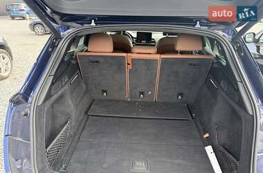 Внедорожник / Кроссовер Audi Q5 2021 в 