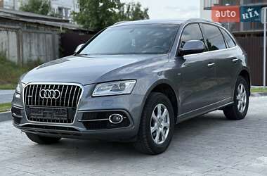 Внедорожник / Кроссовер Audi Q5 2015 в 