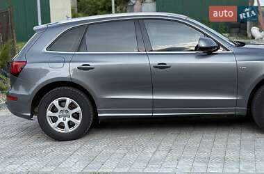 Внедорожник / Кроссовер Audi Q5 2015 в 