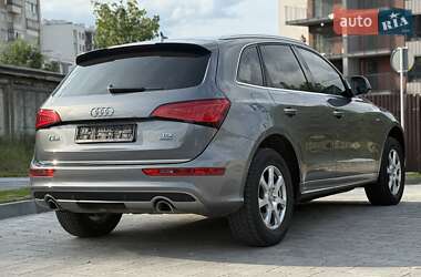 Внедорожник / Кроссовер Audi Q5 2015 в 