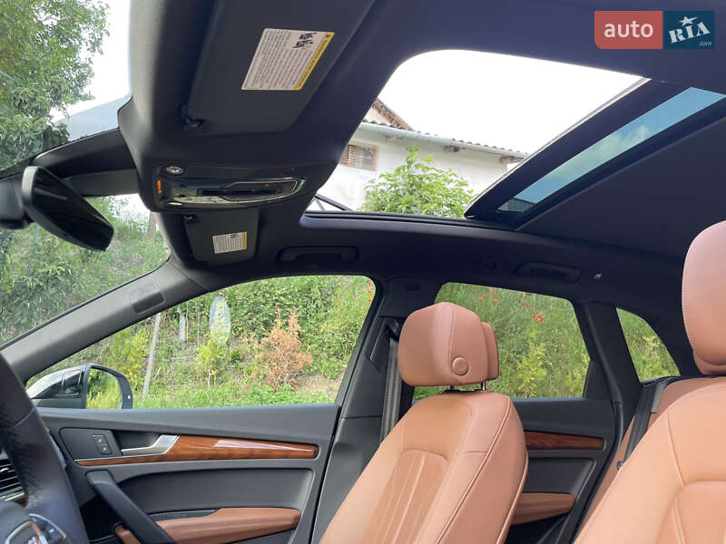 Внедорожник / Кроссовер Audi Q5 2023 в Ровно