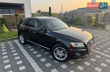 Внедорожник / Кроссовер Audi Q5 2015 в 