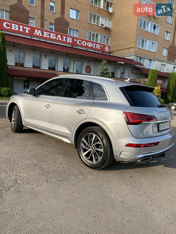 Внедорожник / Кроссовер Audi Q5 2022 в Тернополе