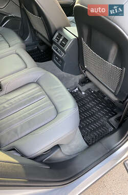 Внедорожник / Кроссовер Audi Q5 2022 в 