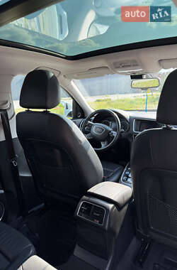 Внедорожник / Кроссовер Audi Q5 2013 в 