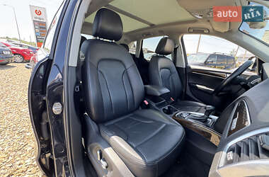 Внедорожник / Кроссовер Audi Q5 2013 в 