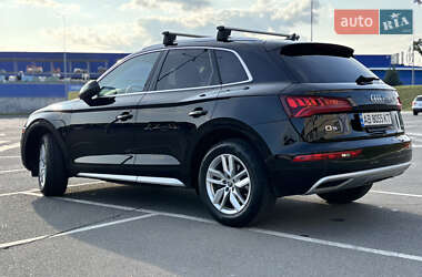 Внедорожник / Кроссовер Audi Q5 2019 в 