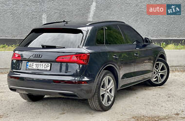 Внедорожник / Кроссовер Audi Q5 2019 в 
