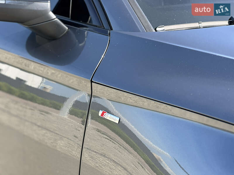 Внедорожник / Кроссовер Audi Q5 2018 в Тернополе