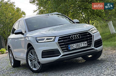 Внедорожник / Кроссовер Audi Q5 2017 в 