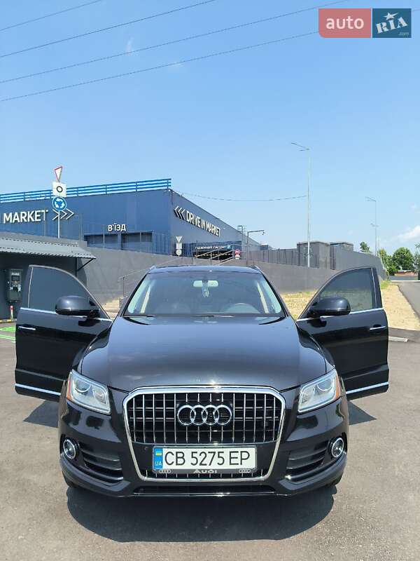 Позашляховик / Кросовер Audi Q5 2015 в Чернігові