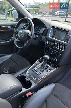 Внедорожник / Кроссовер Audi Q5 2013 в 