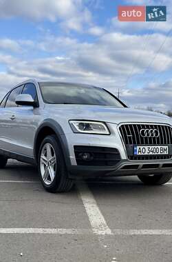 Внедорожник / Кроссовер Audi Q5 2014 в Ужгороде
