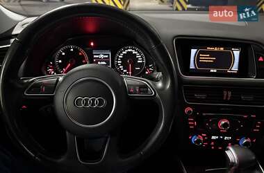 Внедорожник / Кроссовер Audi Q5 2017 в 