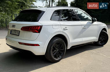 Внедорожник / Кроссовер Audi Q5 2019 в 