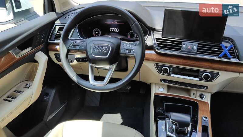 Позашляховик / Кросовер Audi Q5 2022 в Тернополі