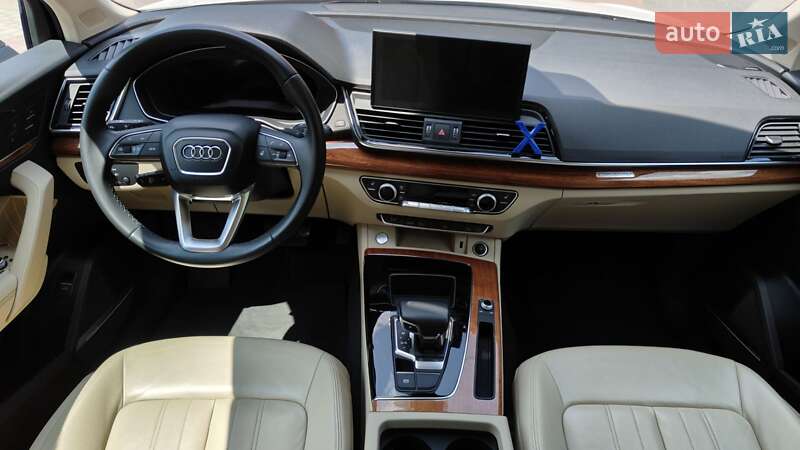 Позашляховик / Кросовер Audi Q5 2022 в Тернополі