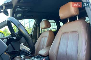 Внедорожник / Кроссовер Audi Q5 2018 в 