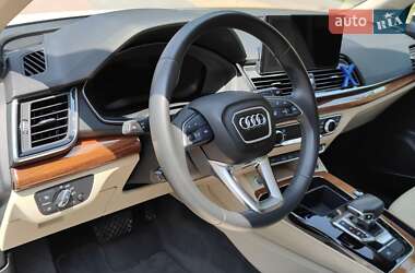Внедорожник / Кроссовер Audi Q5 2022 в 