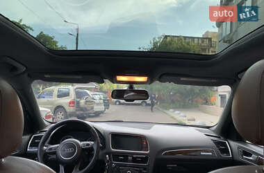 Внедорожник / Кроссовер Audi Q5 2012 в 
