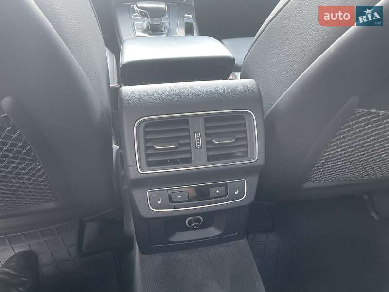 Позашляховик / Кросовер Audi Q5 2018 в Харкові