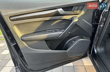 Внедорожник / Кроссовер Audi Q5 2020 в 