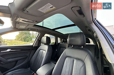 Внедорожник / Кроссовер Audi Q5 2020 в 