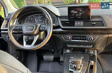 Внедорожник / Кроссовер Audi Q5 2020 в 