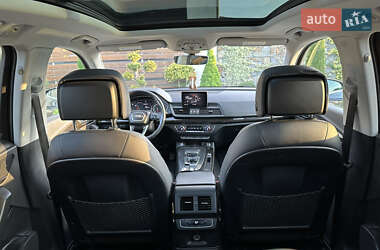 Внедорожник / Кроссовер Audi Q5 2020 в 