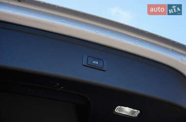 Внедорожник / Кроссовер Audi Q5 2021 в 
