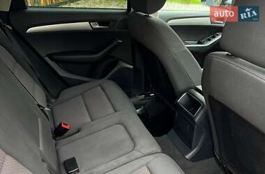 Внедорожник / Кроссовер Audi Q5 2011 в 