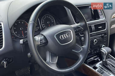 Внедорожник / Кроссовер Audi Q5 2015 в 