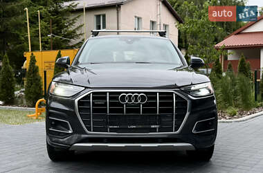 Внедорожник / Кроссовер Audi Q5 2020 в 