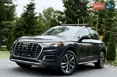 Внедорожник / Кроссовер Audi Q5 2020 в 
