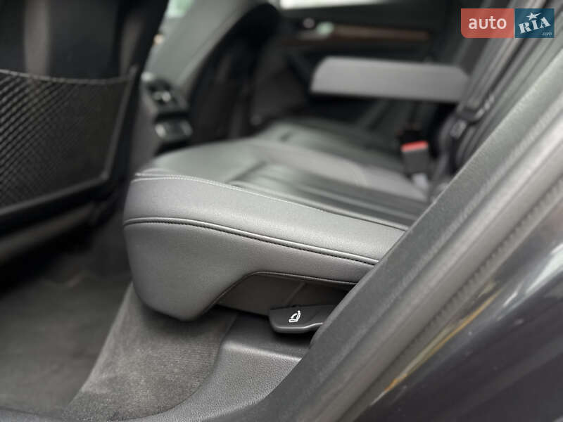 Позашляховик / Кросовер Audi Q5 2020 в Львові