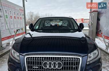 Внедорожник / Кроссовер Audi Q5 2011 в 